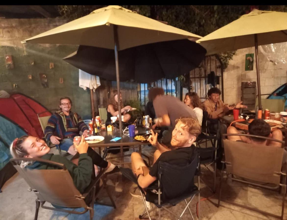 فندق أنتيغوا غواتيمالافي  La Gaceta Camping المظهر الخارجي الصورة